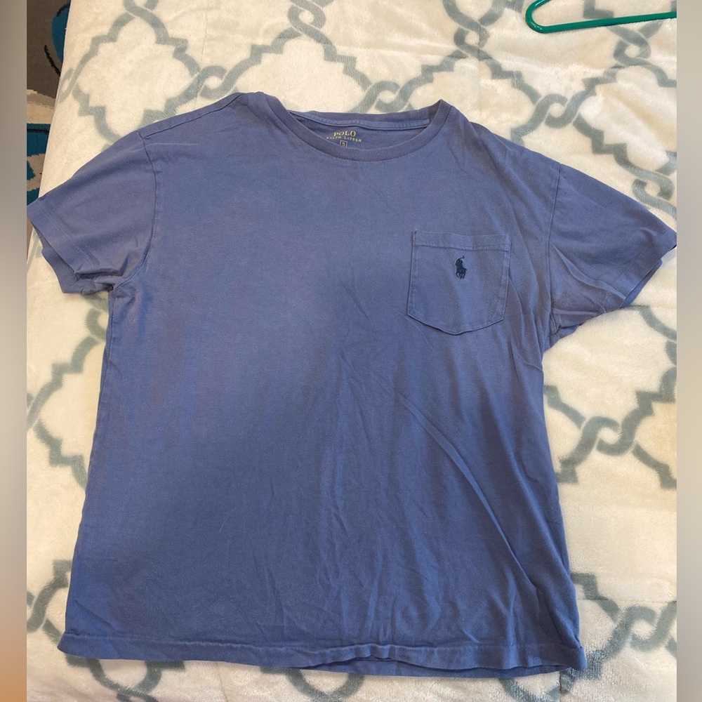 Crewneck blue polo T-shirt, slightly worn
